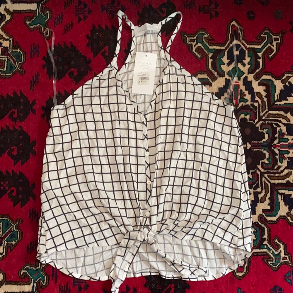 New with tags window pane tank